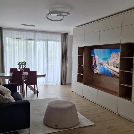Valentini Apartment *